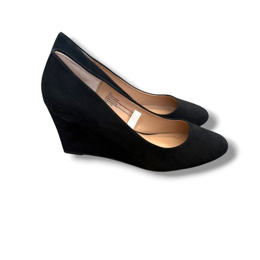 A New Day Black Faux Suede Wedge Pumps Womens 8.5 Round Toe Office Work Heels